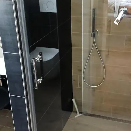 Apartmany Vcelin Brniste Zewnętrze zdjęcie